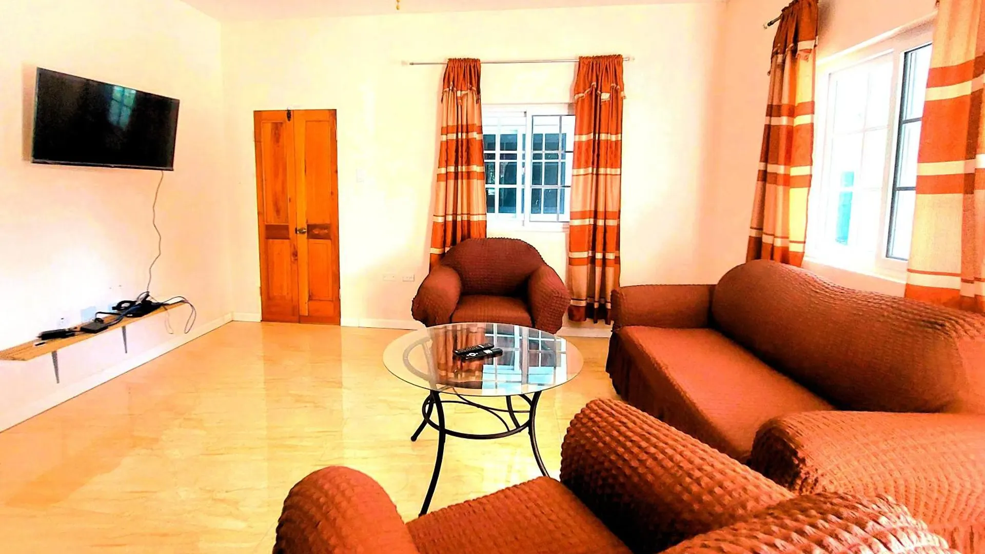 Guest house The Stoney Gate Cottages Negril Jamaica